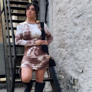 Long sleeve Windsor tie dye dress.